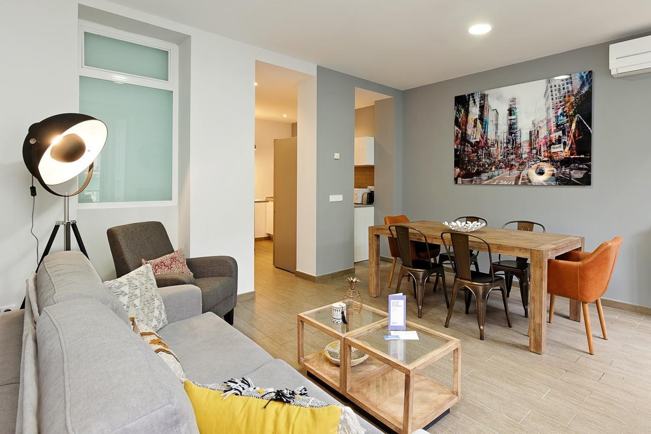 Fuencarral Lara City Center Madrid Exterior photo