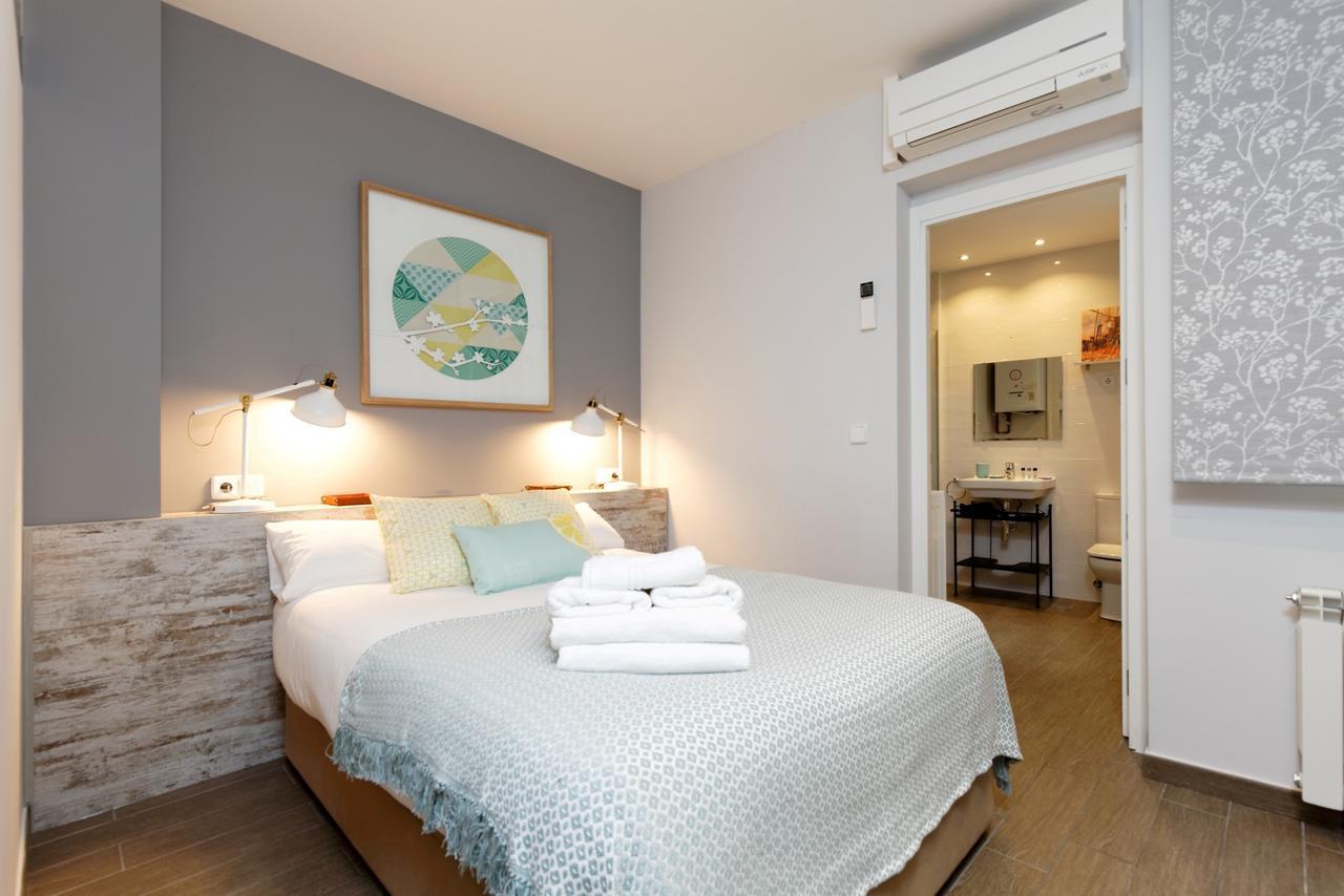Fuencarral Lara City Center Madrid Exterior photo
