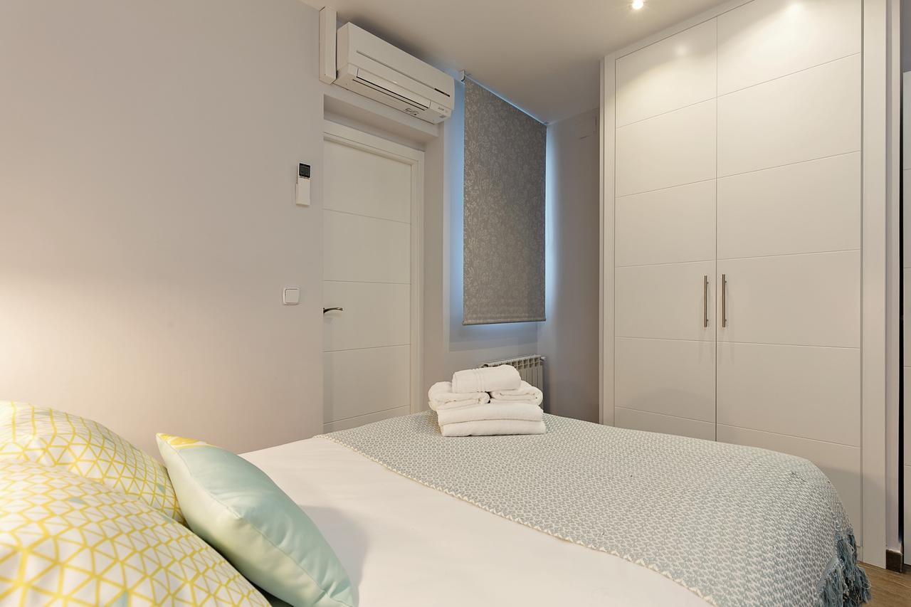Fuencarral Lara City Center Madrid Exterior photo